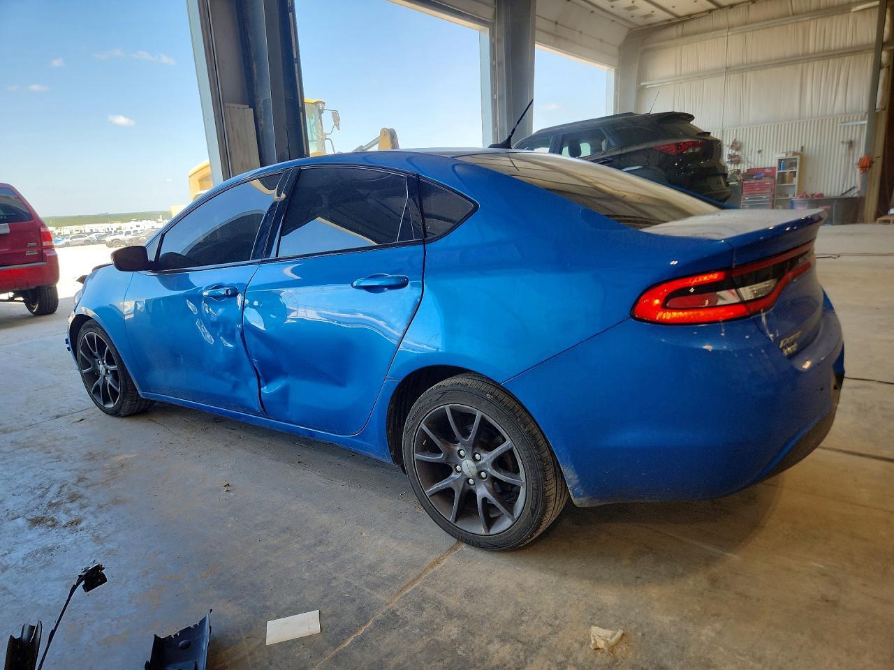 2015 Dodge Dart Se - Image 2