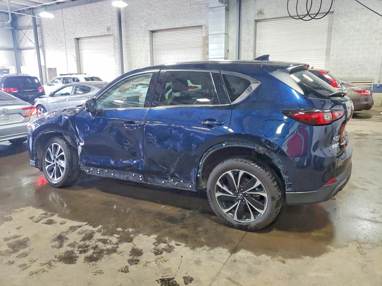 2023 Mazda Cx-5 Premium - Фото 2