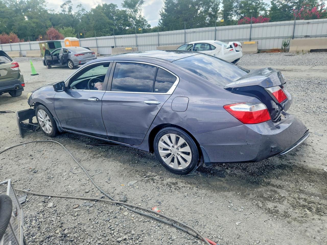 2014 Honda Accord Ex - Image 2