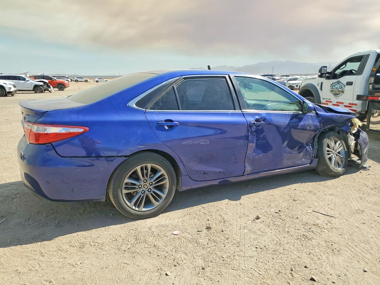 2015 Toyota Camry Se - Фото 3