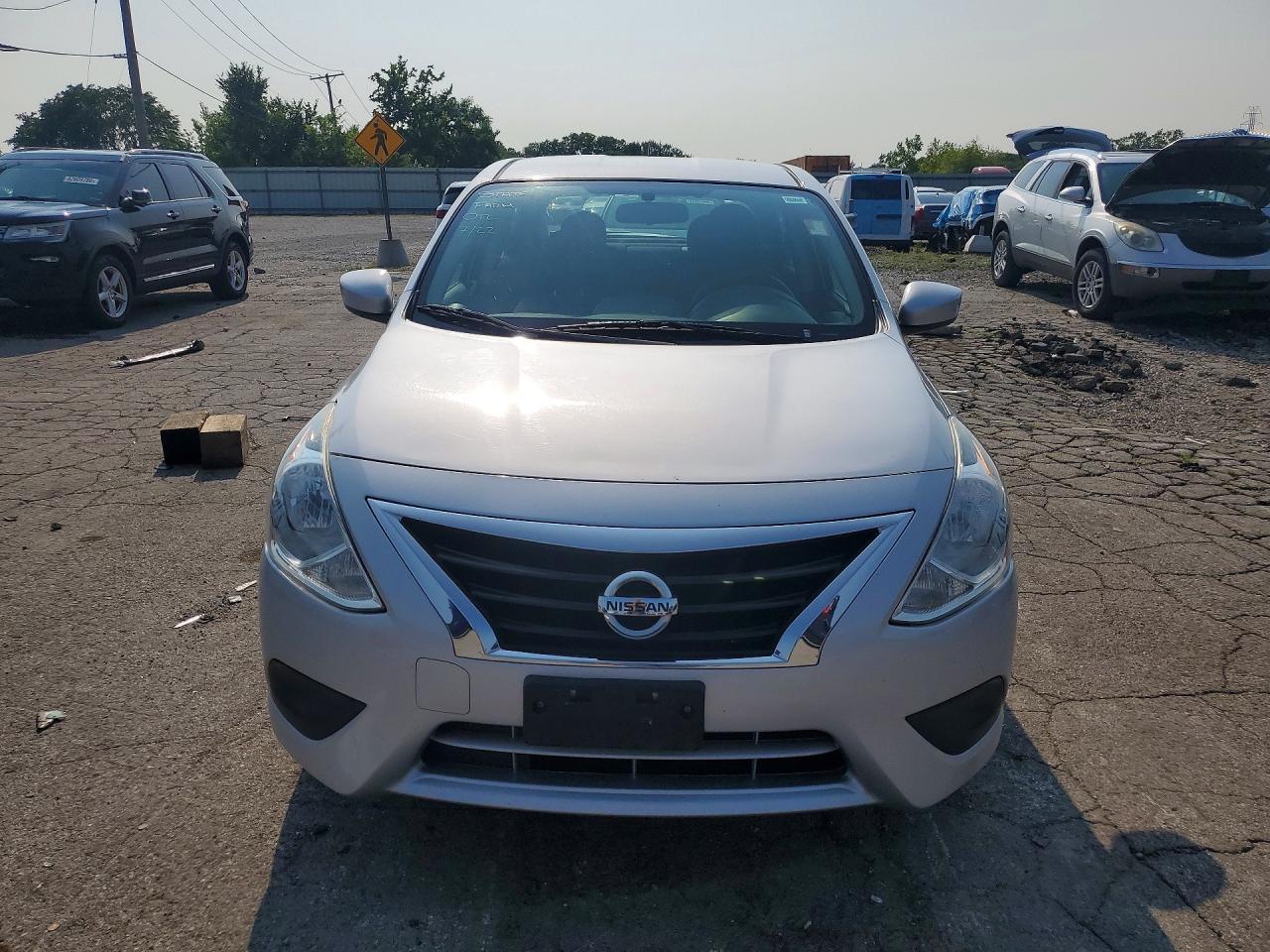 2016 Nissan Versa 1.6 Sv - Фото 5