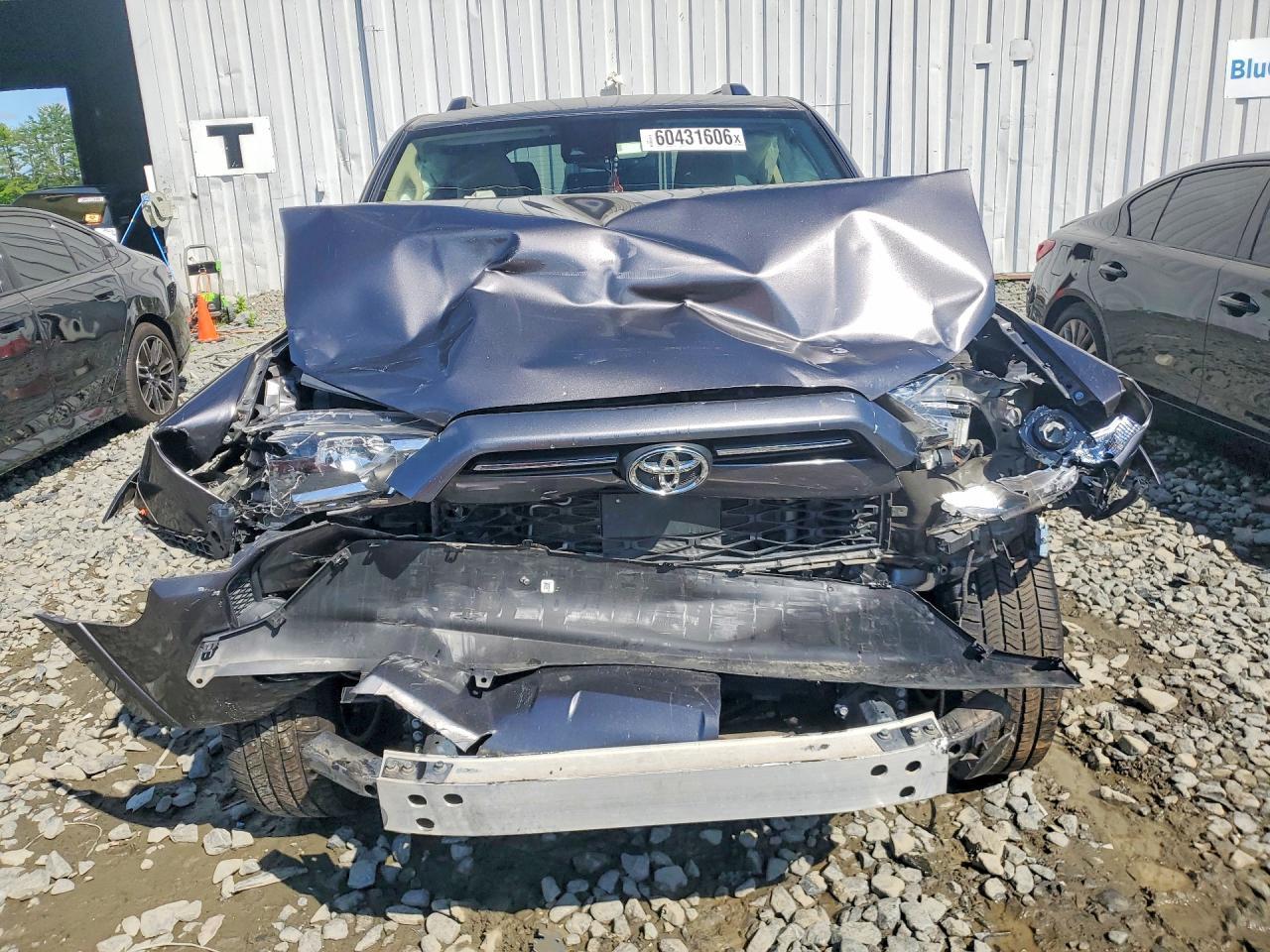 2021 Toyota 4Runner Sr5 - Image 5