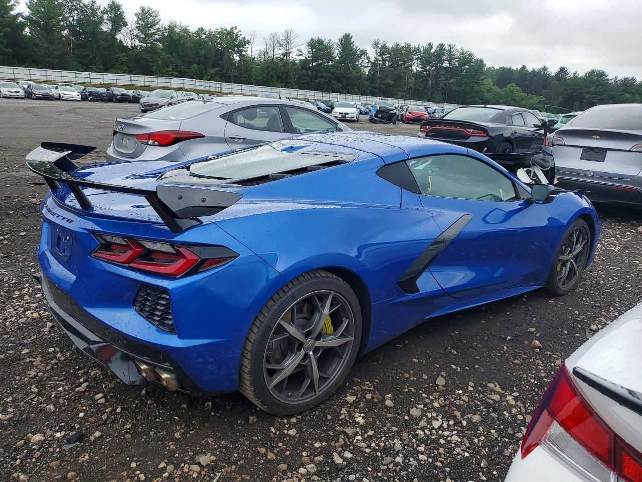 2023 Chevrolet Corvette Stingray 2Lt - Фото 3