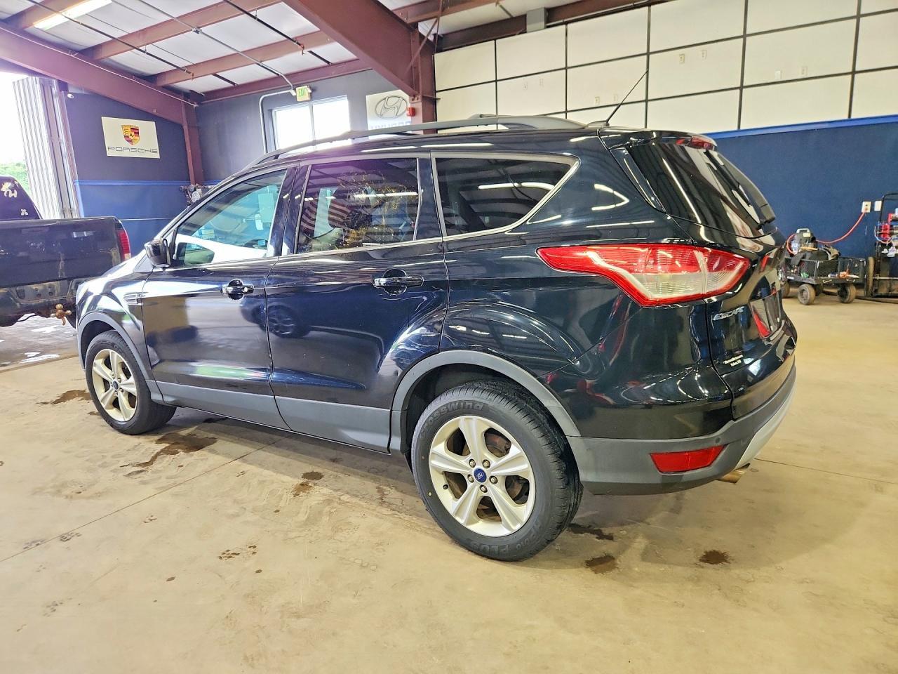 2016 Ford Escape Se - Фото 2