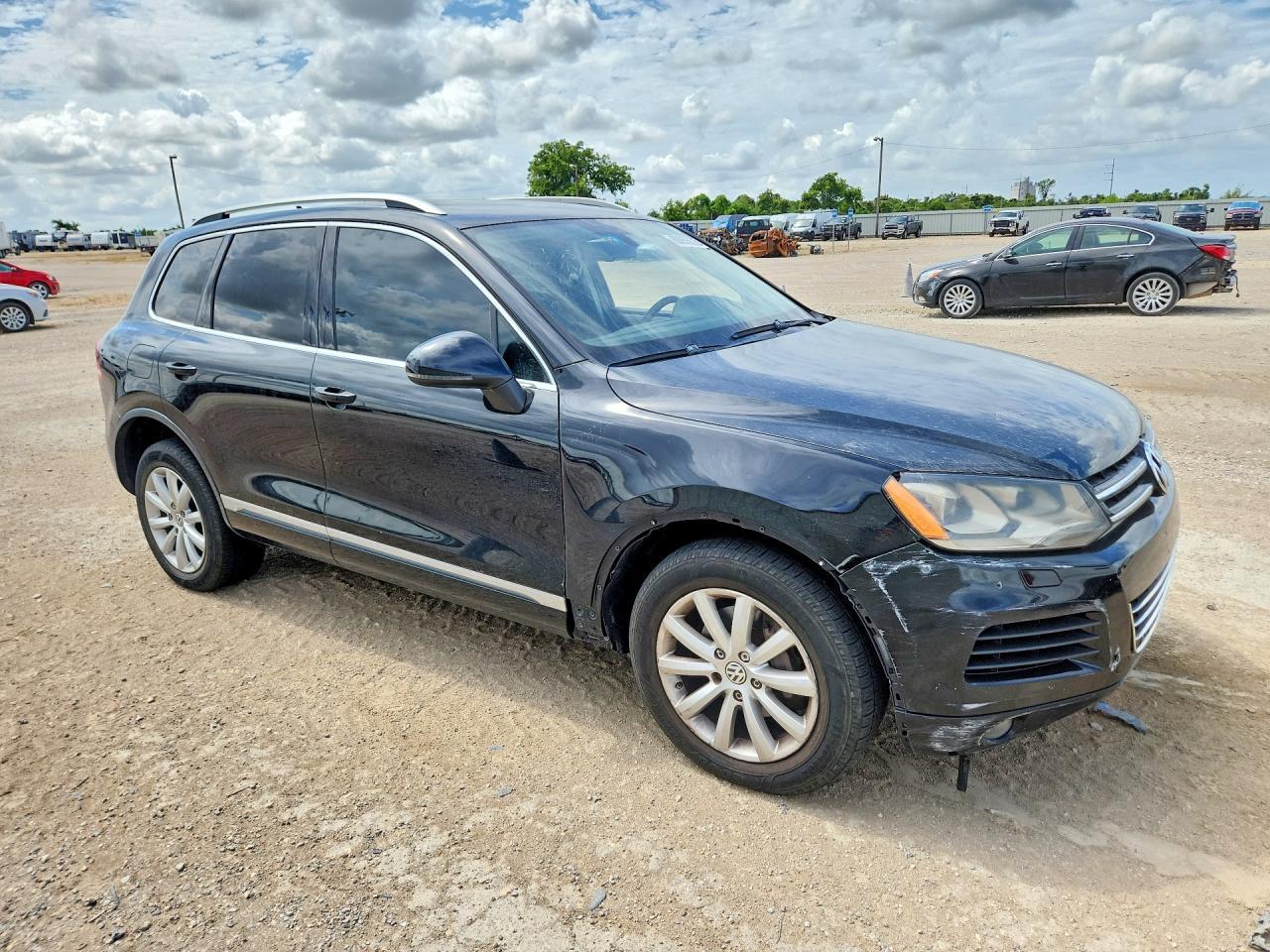 2012 Volkswagen Touareg V6 - Фото 4