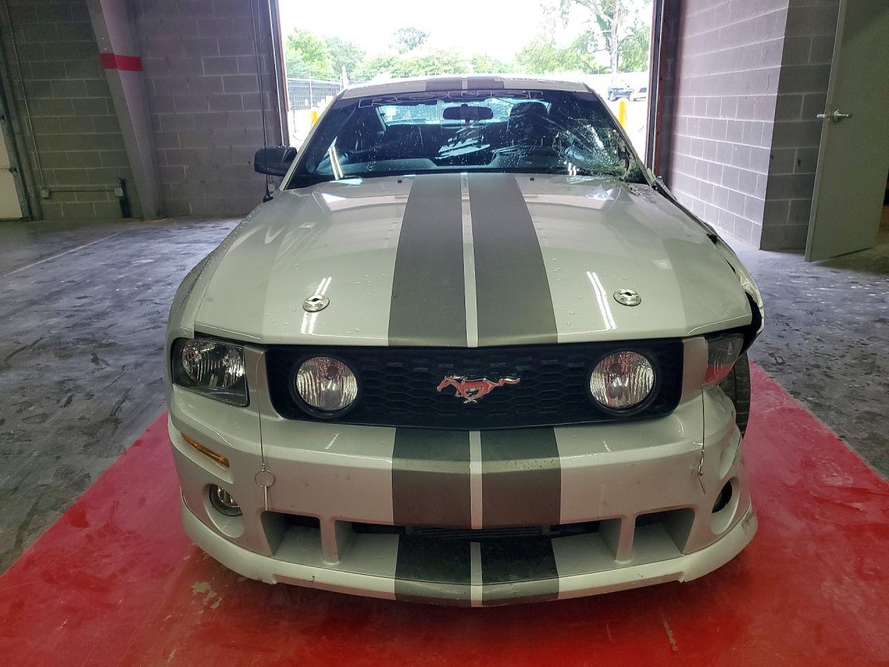2005 Ford Mustang Gt - Фото 5
