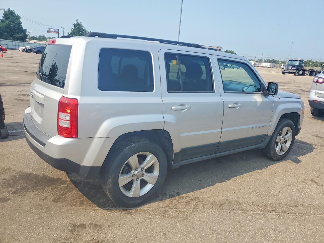 2011 Jeep Patriot Sport - Фото 3