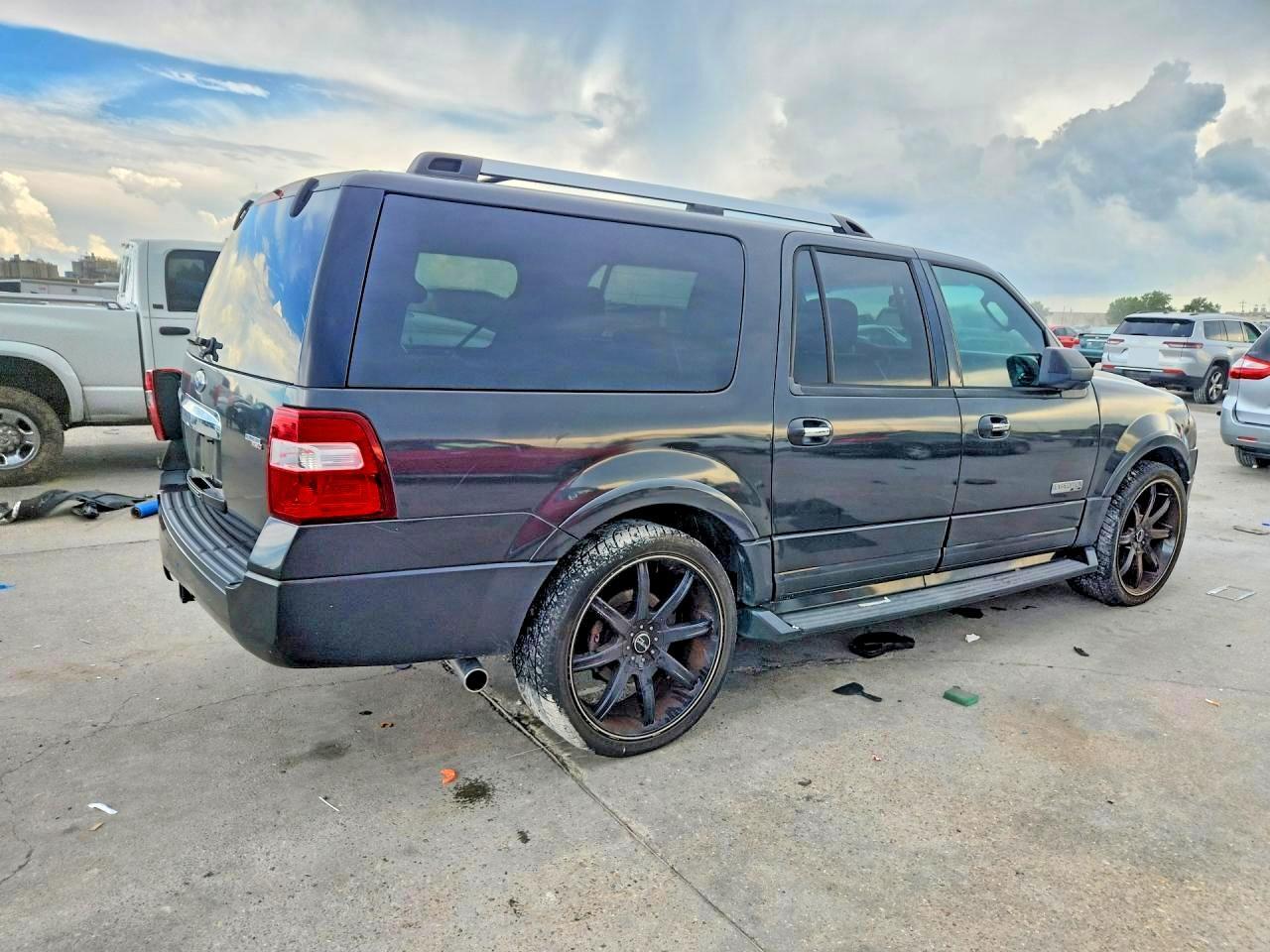2007 Ford Expedition El Eddie Bauer - Image 3