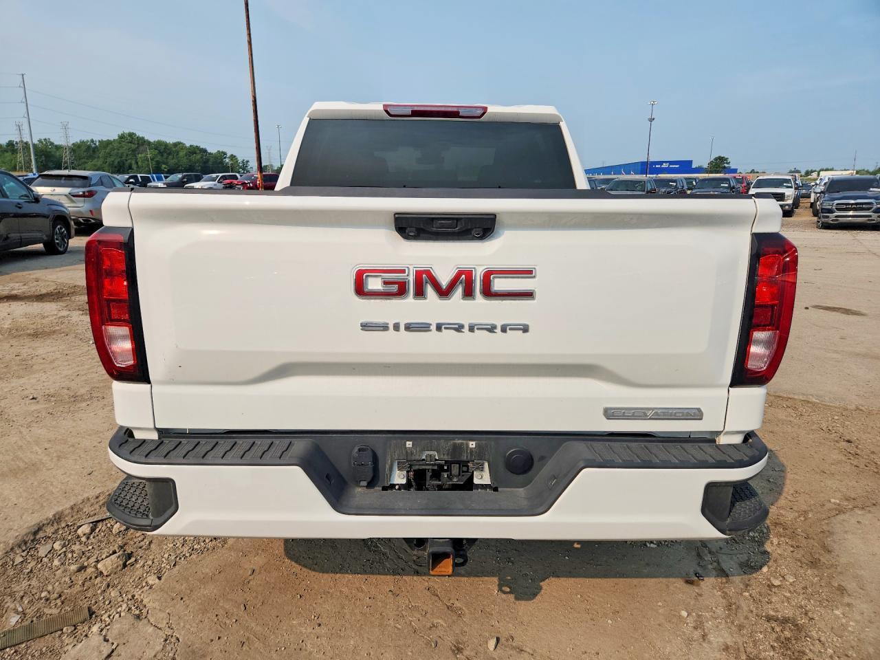 2025 GMC Sierra K1500 Elevation-L - Image 6