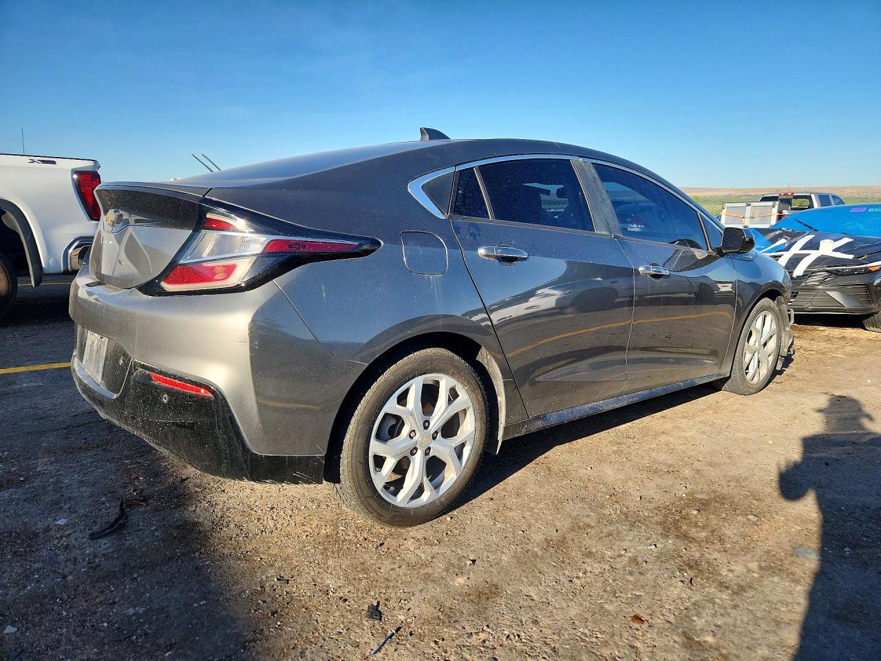 2017 Chevrolet Volt Premier - Image 3