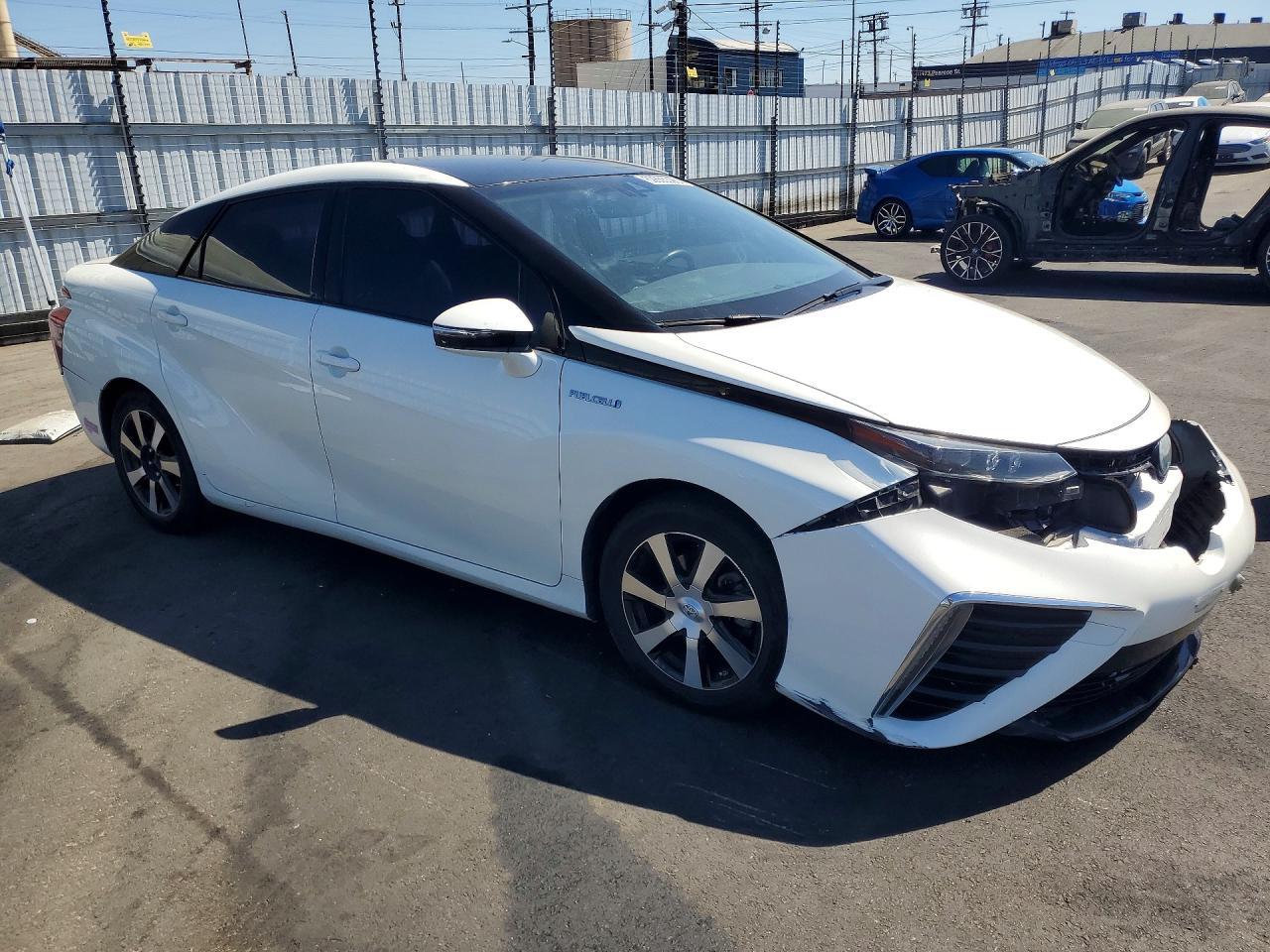 2018 Toyota Mirai Base - Image 4