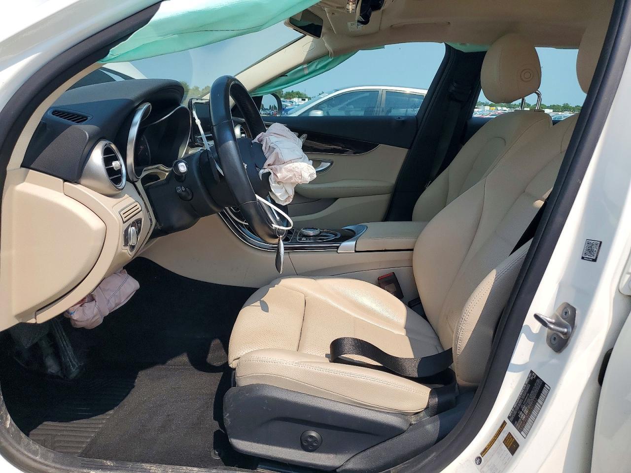 2019 Mercedes-Benz C 300 4Matic - Image 7