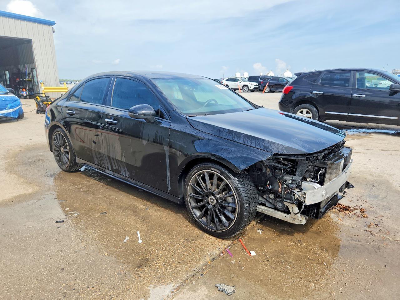2022 Mercedes-Benz A 220 - Image 4