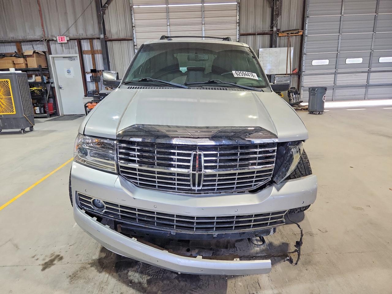 2012 Lincoln Navigator - Фото 5