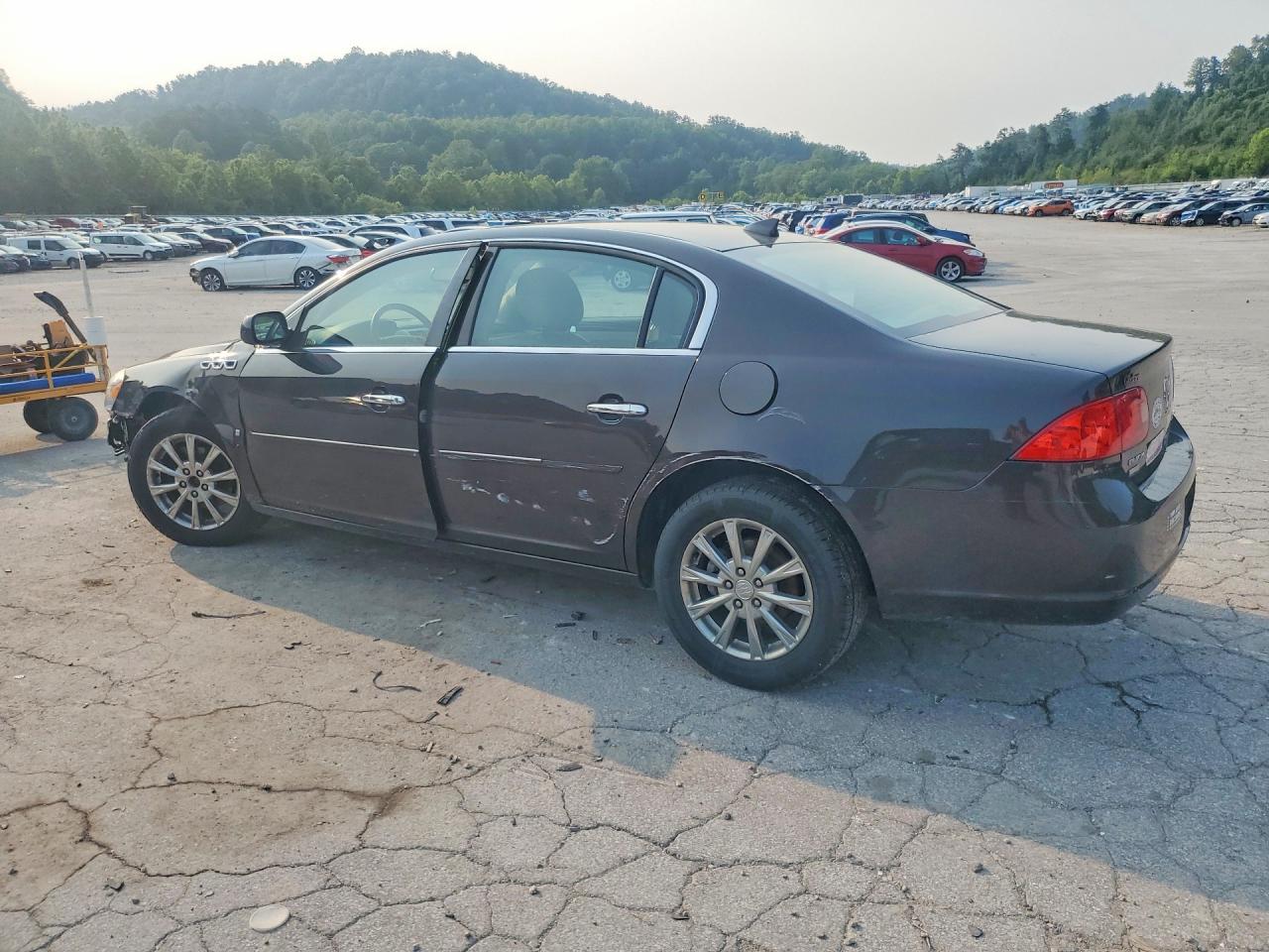 2009 Buick Lucerne Cxl - Фото 2