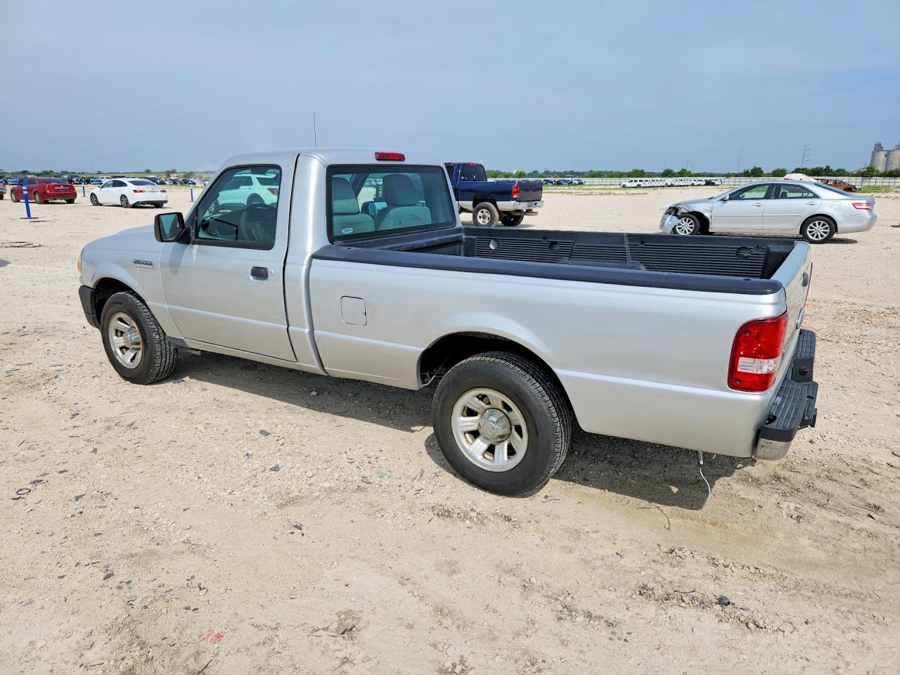 2010 Ford Ranger - Image 2