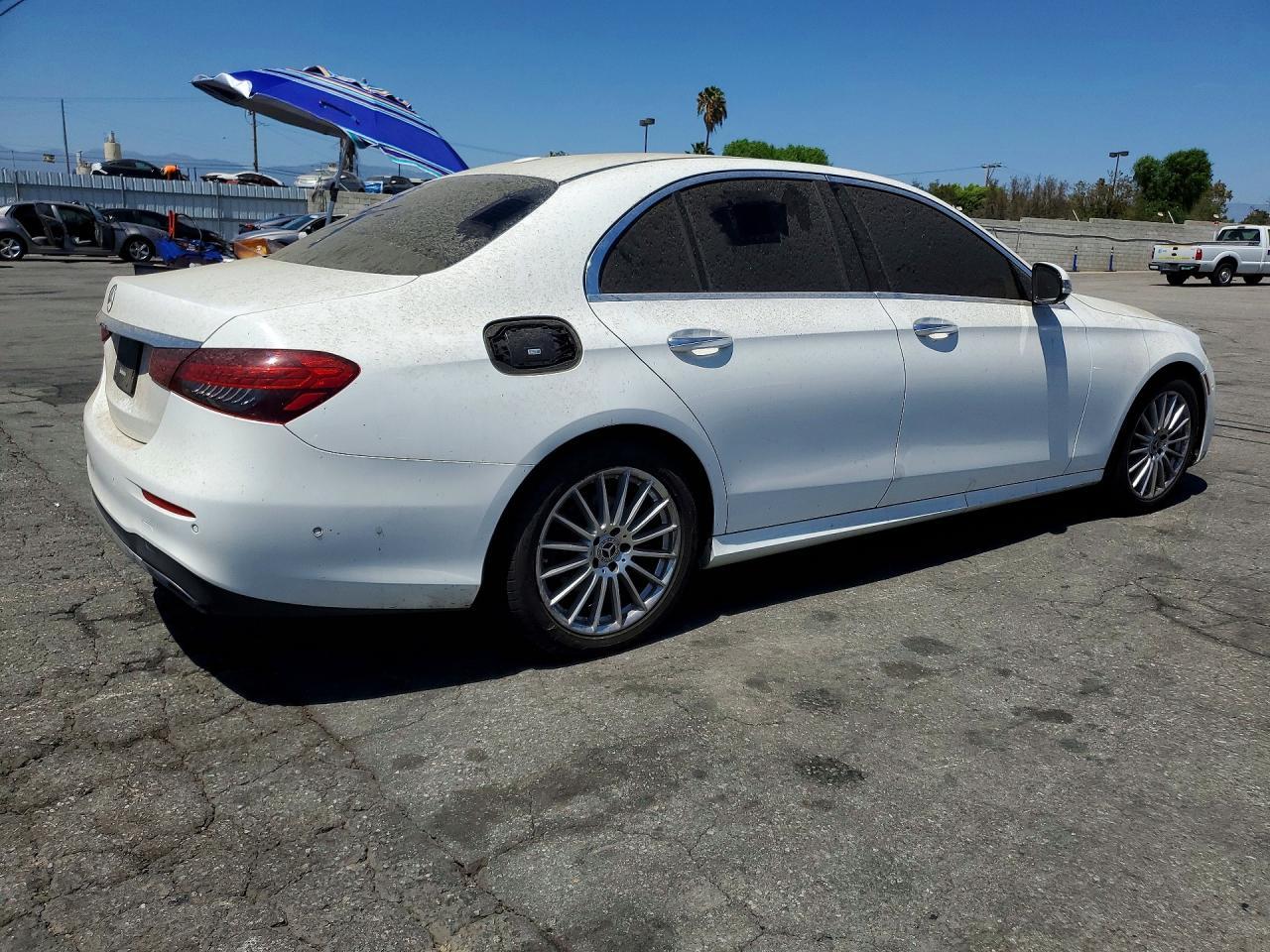 2021 Mercedes-Benz E 350 - Фото 3