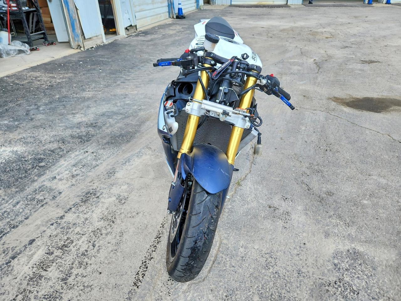 2023 Suzuki Gsx-R750 - Фото 2
