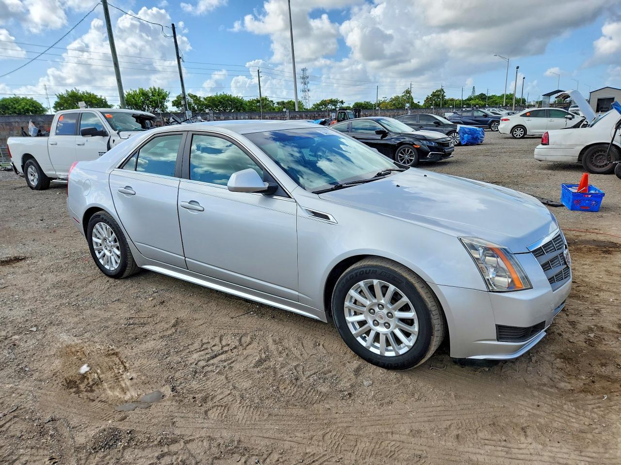 2011 Cadillac Cts Luxury Collection - Image 4