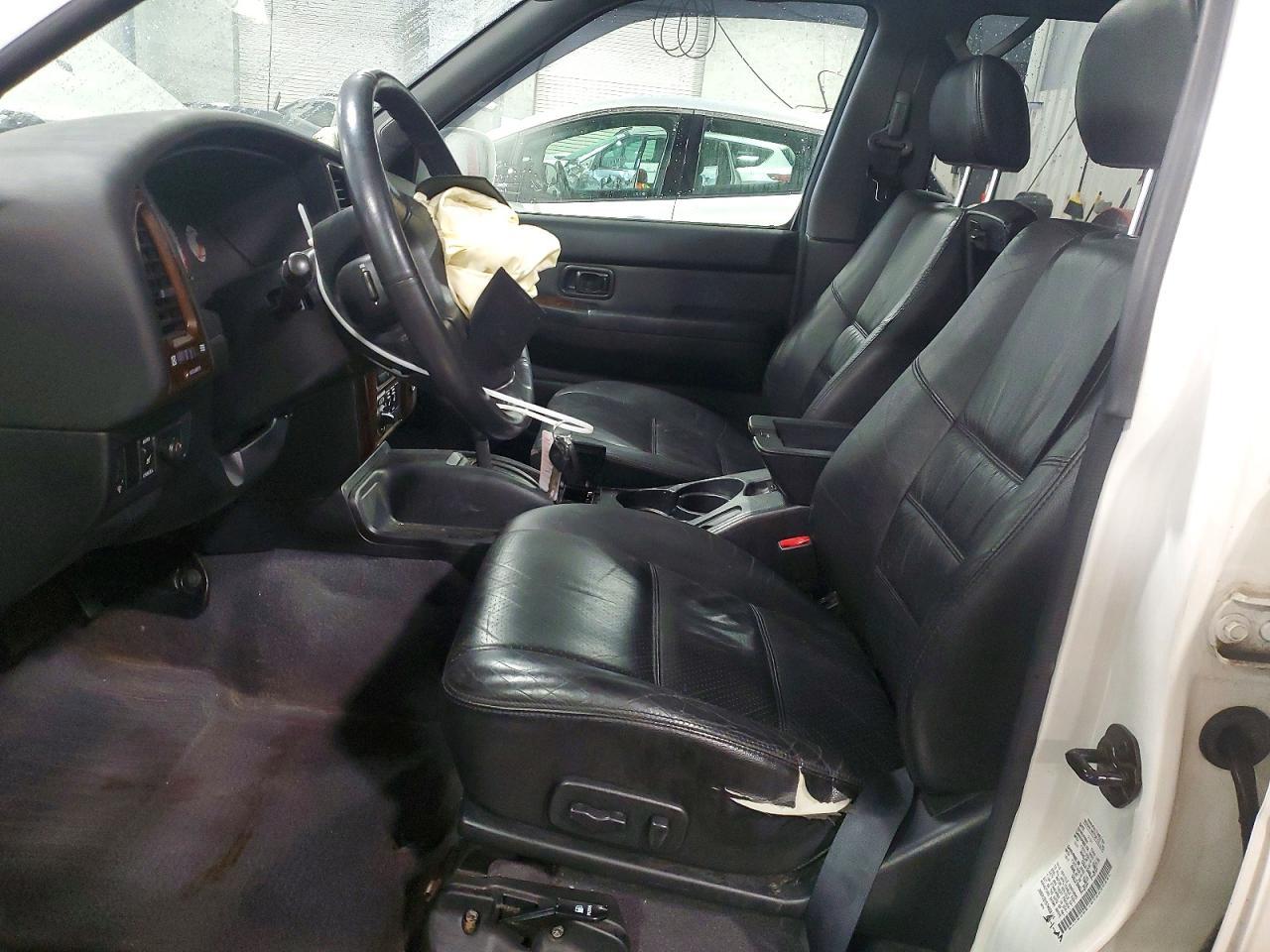 2001 Nissan Pathfinder Se - Image 7