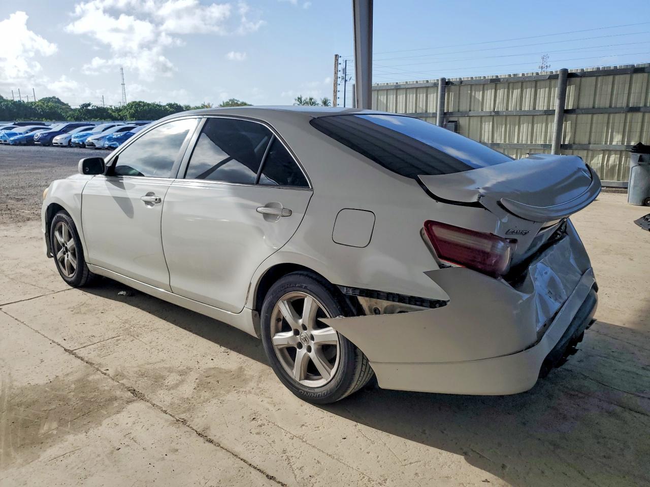 2008 Toyota Camry Se V6 - Image 2
