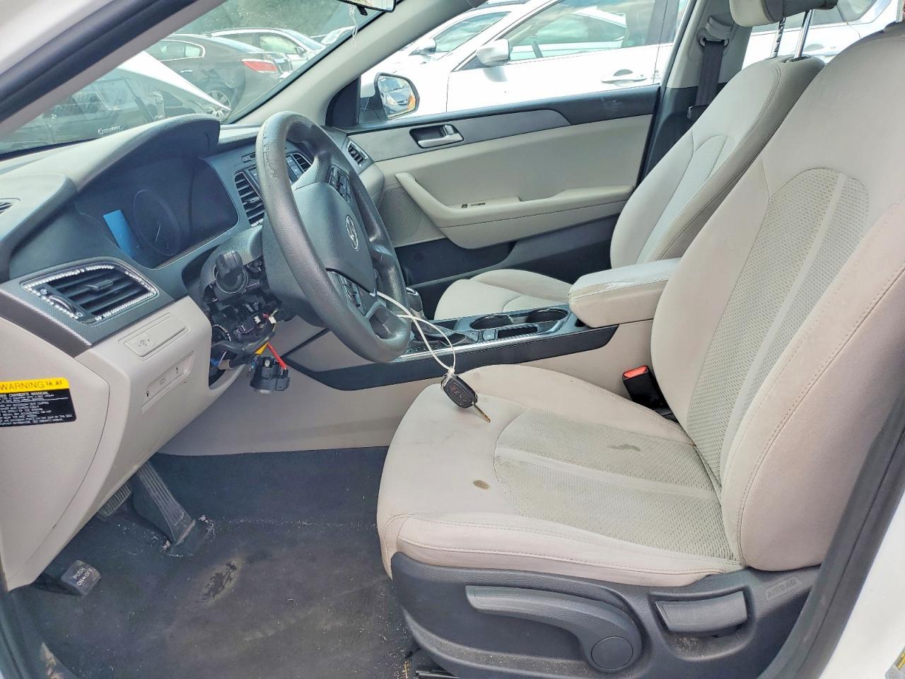 2017 Hyundai Sonata Se - Фото 7