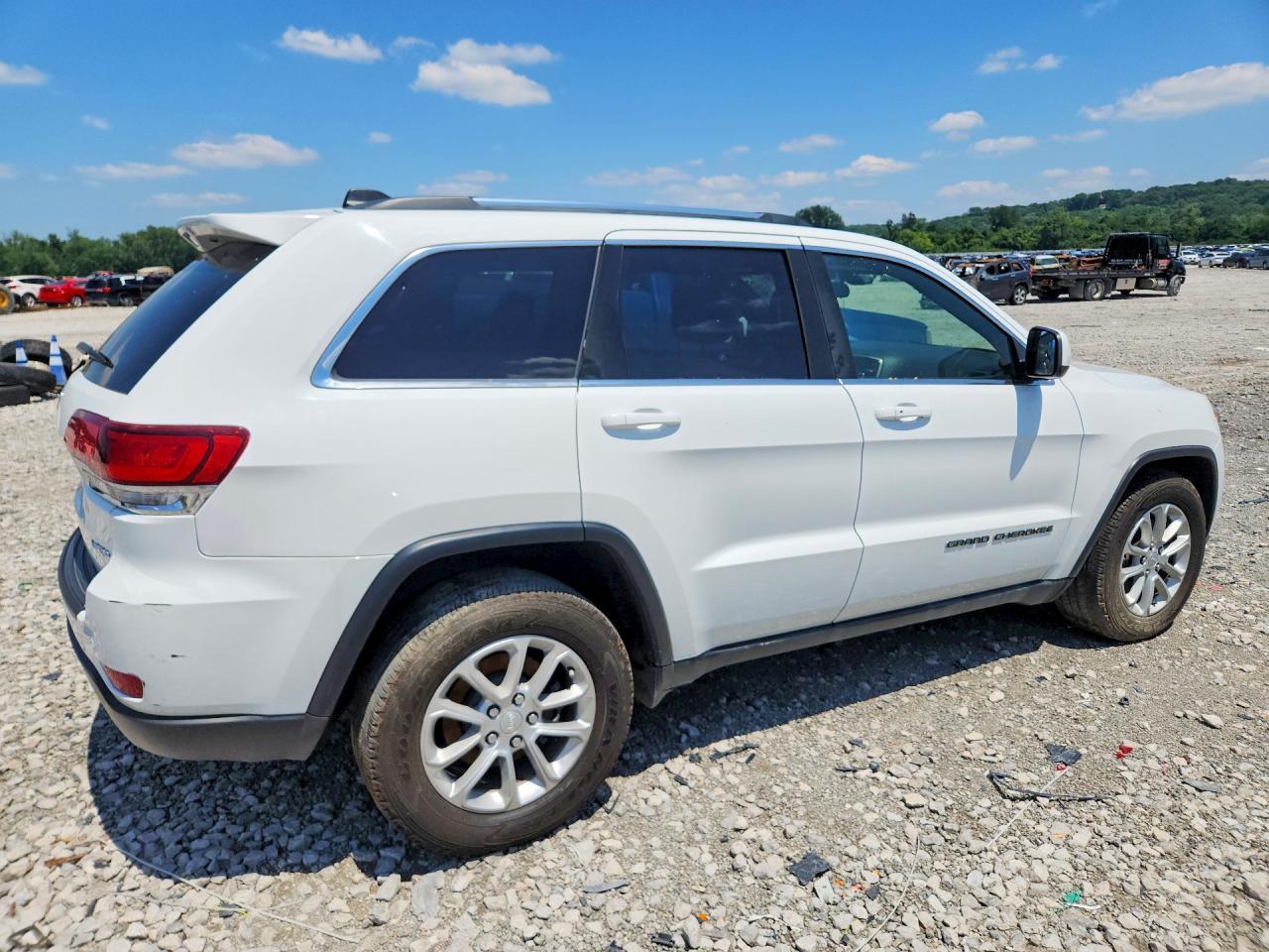 2021 Jeep Grand Cherokee Laredo - Фото 3