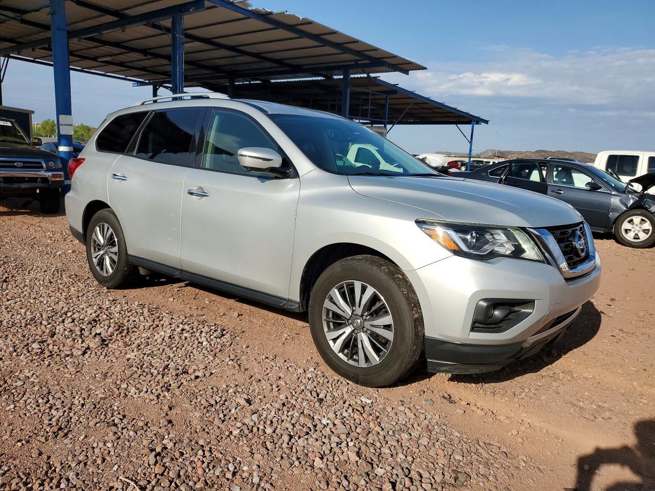 2020 Nissan Pathfinder Sl - Фото 4