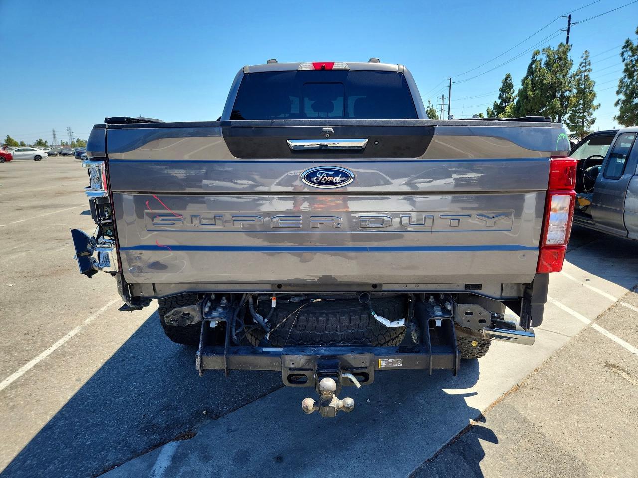 2022 Ford F250 Super Duty - Фото 6