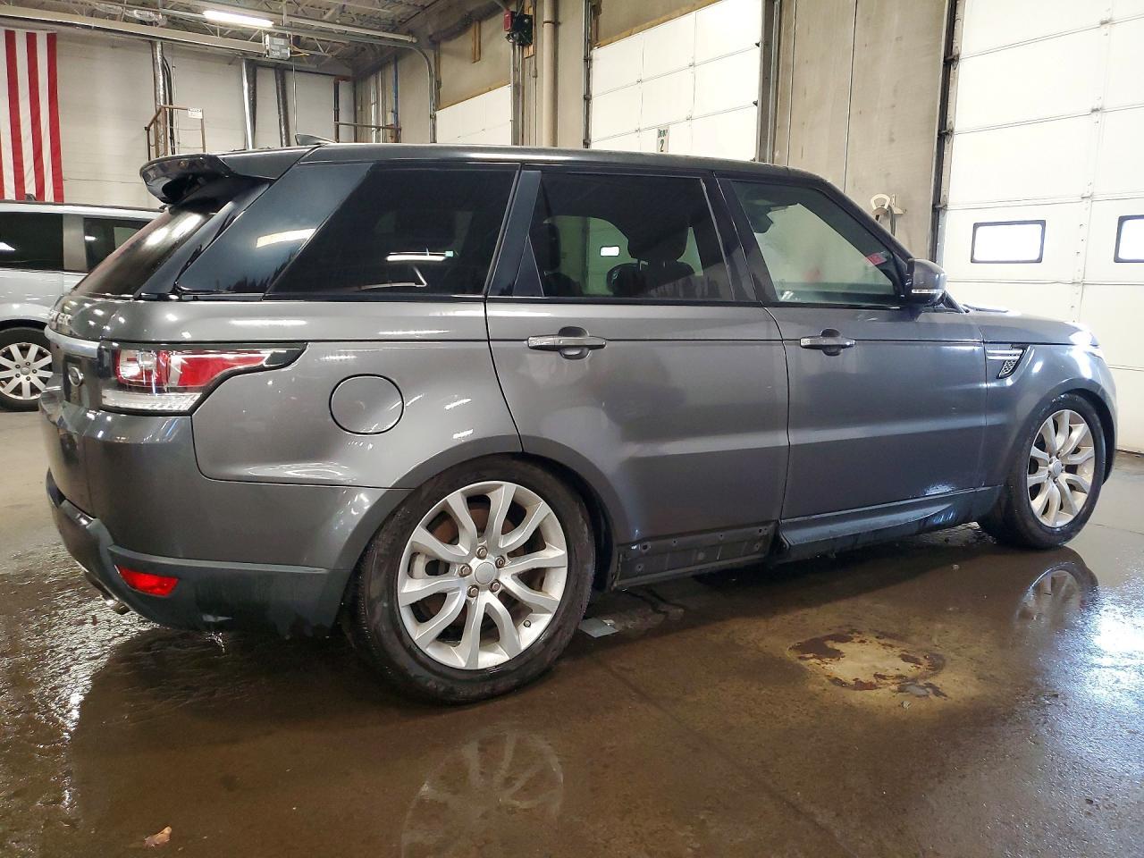 2017 Land Rover Range Rover Sport Hse - Image 3