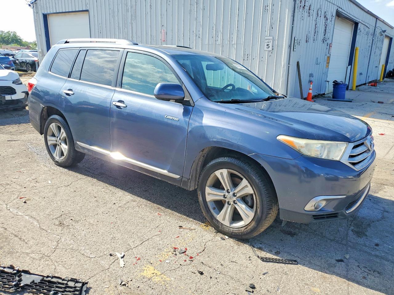 2012 Toyota Highlander Limited - Image 4