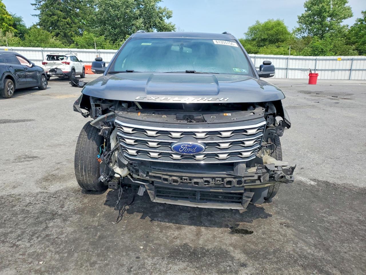 2017 Ford Explorer Xlt - Фото 5