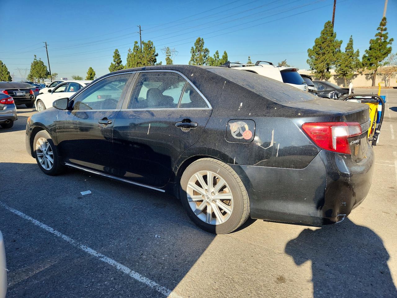 2012 Toyota Camry Xle V6 - Image 2