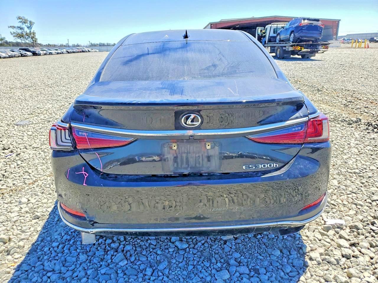 2023 Lexus Es 300H F Sport - Image 6
