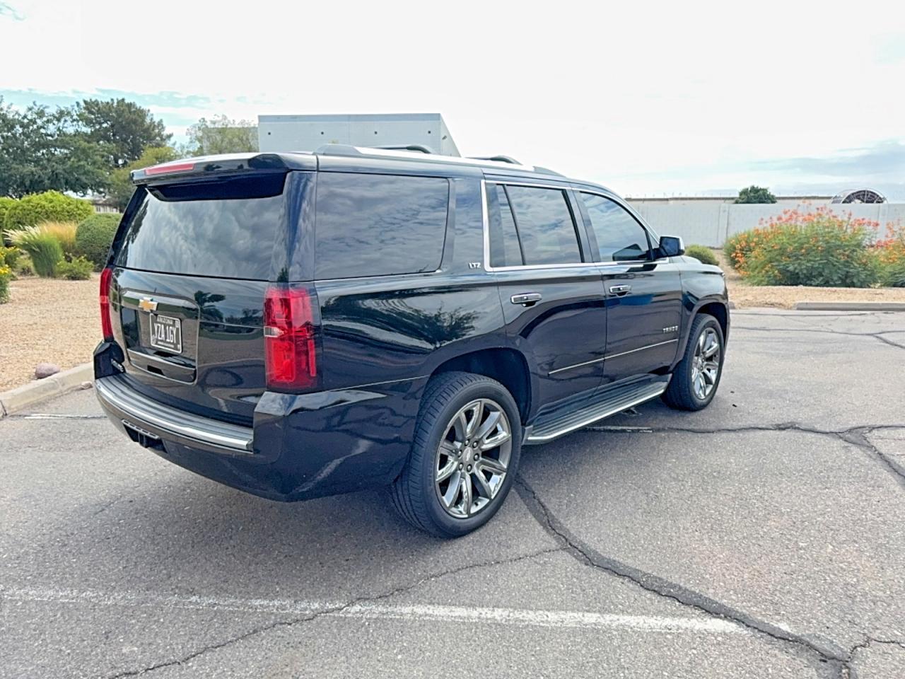 2016 Chev Tahoe C150 - Image 4