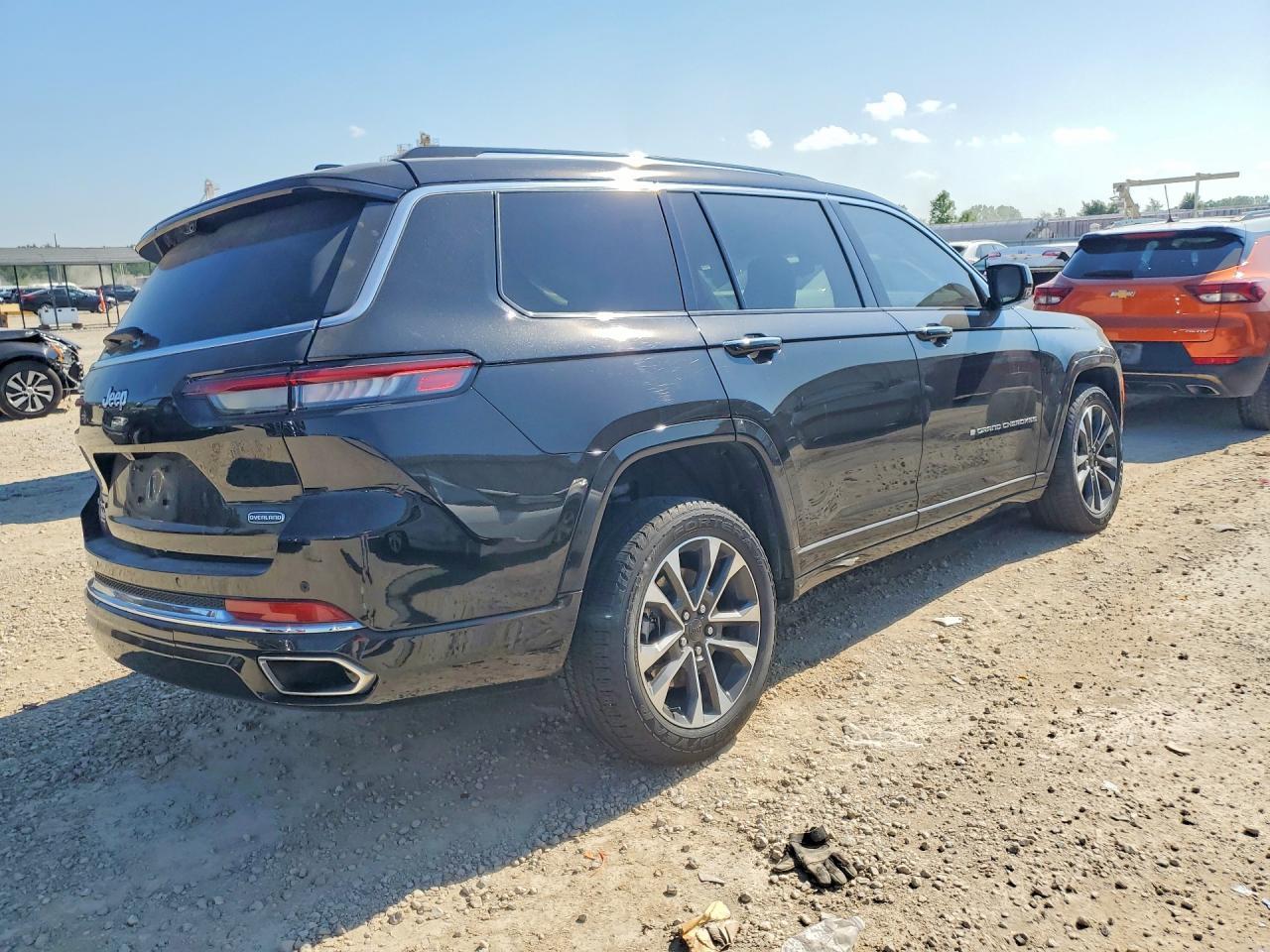2021 Jeep Grand Cherokee L Overland - Фото 3