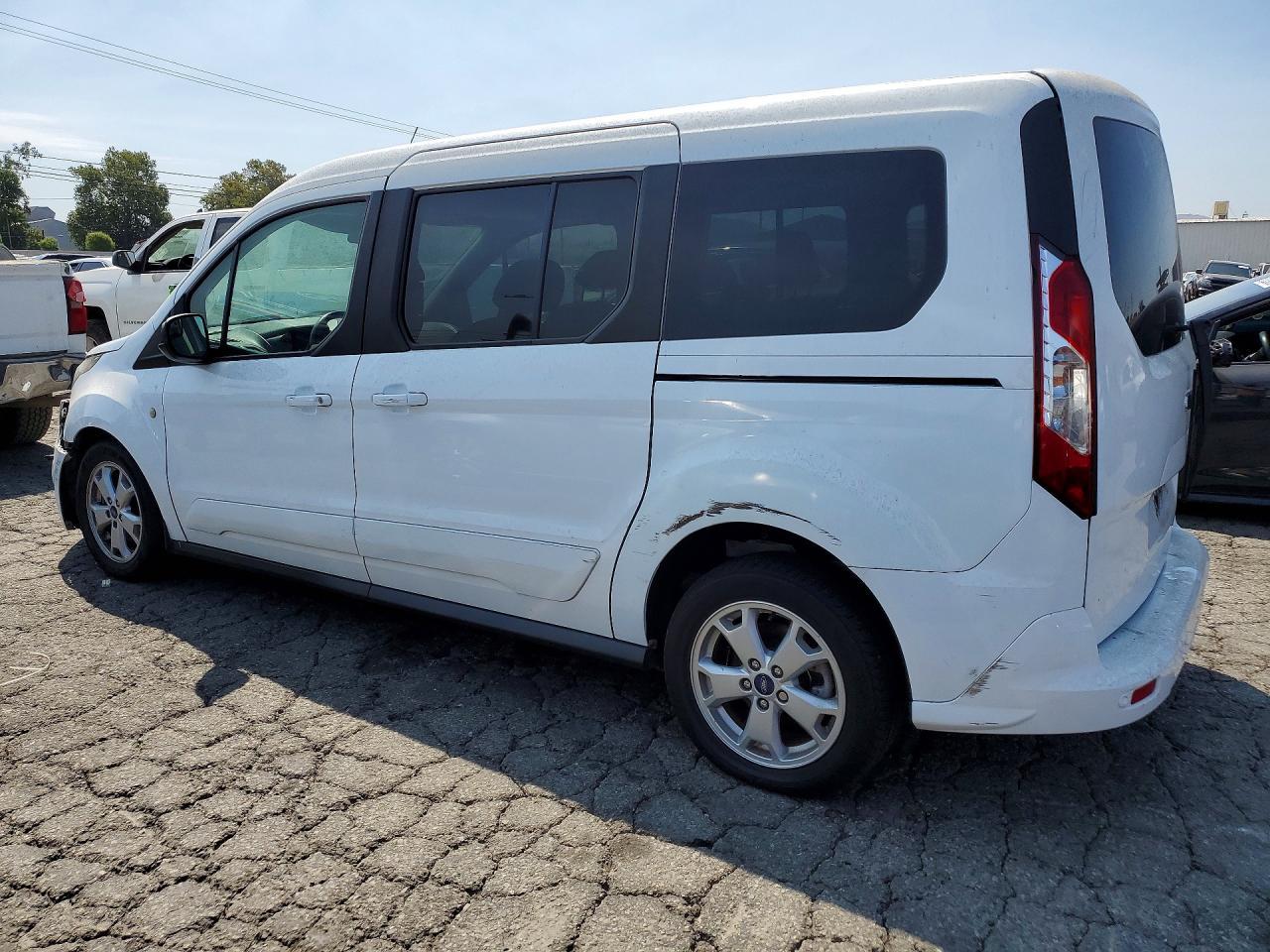 2015 Ford Transit Connect Xlt - Фото 2