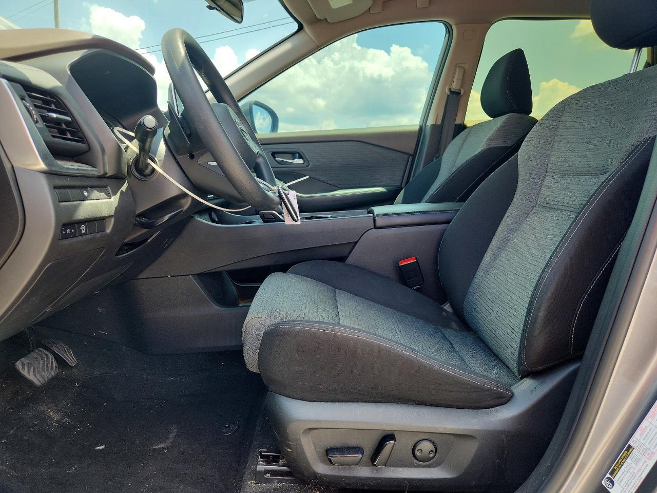 2023 Nissan Rogue Sv - Image 7