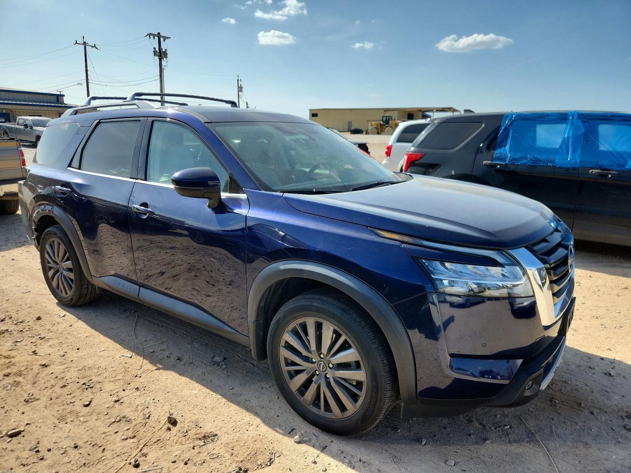 2022 Nissan Pathfinder Sl - Image 4