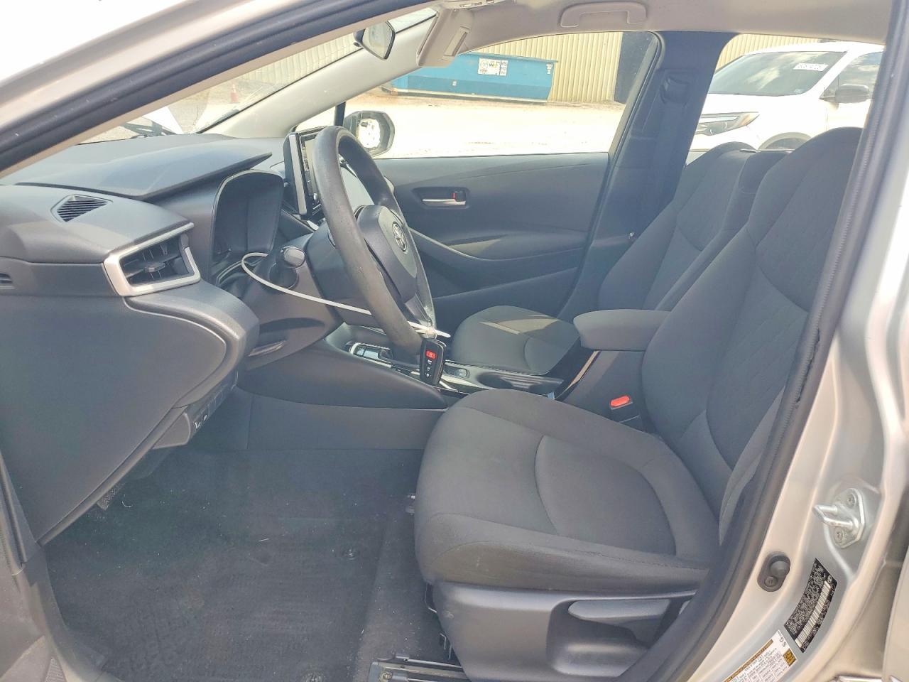 2021 Toyota Corolla Le - Фото 7