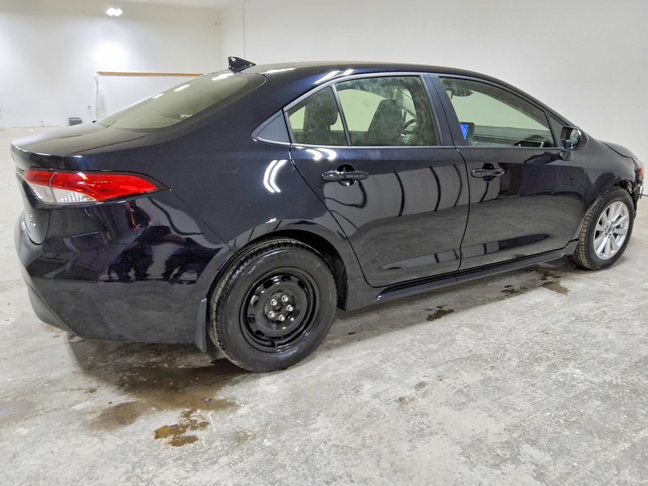 2026 Toyota Corolla Hybrid Le - Фото 3