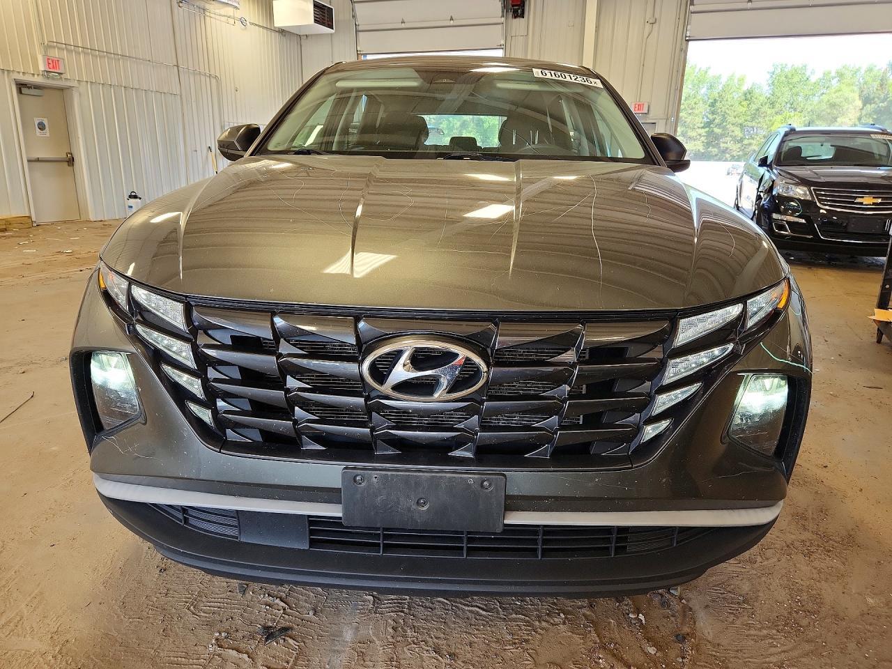 2023 Hyundai Tucson Se - Image 5