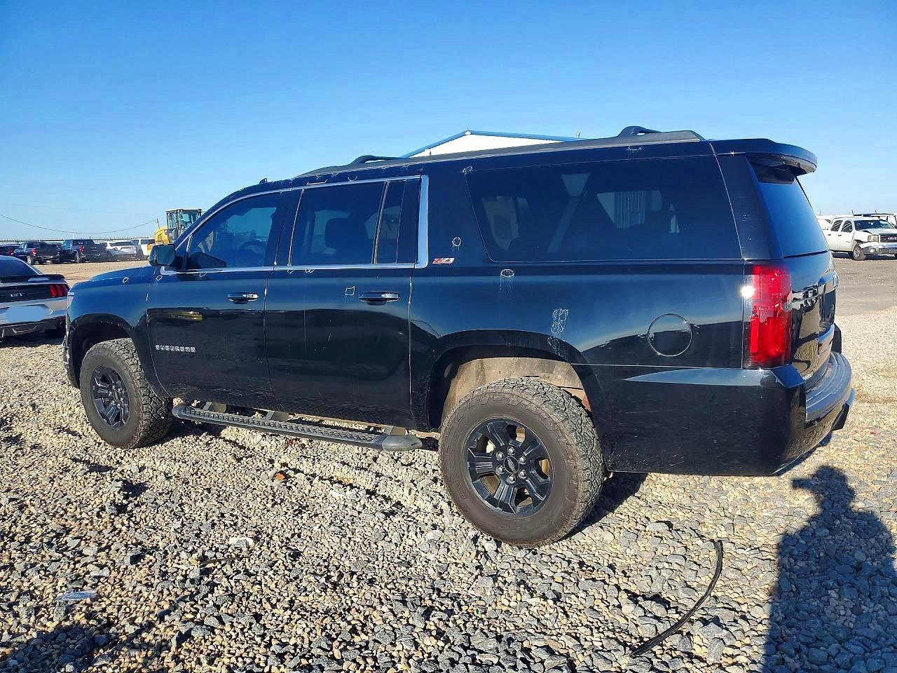 2020 Chevrolet Suburban K1500 Lt - Фото 2