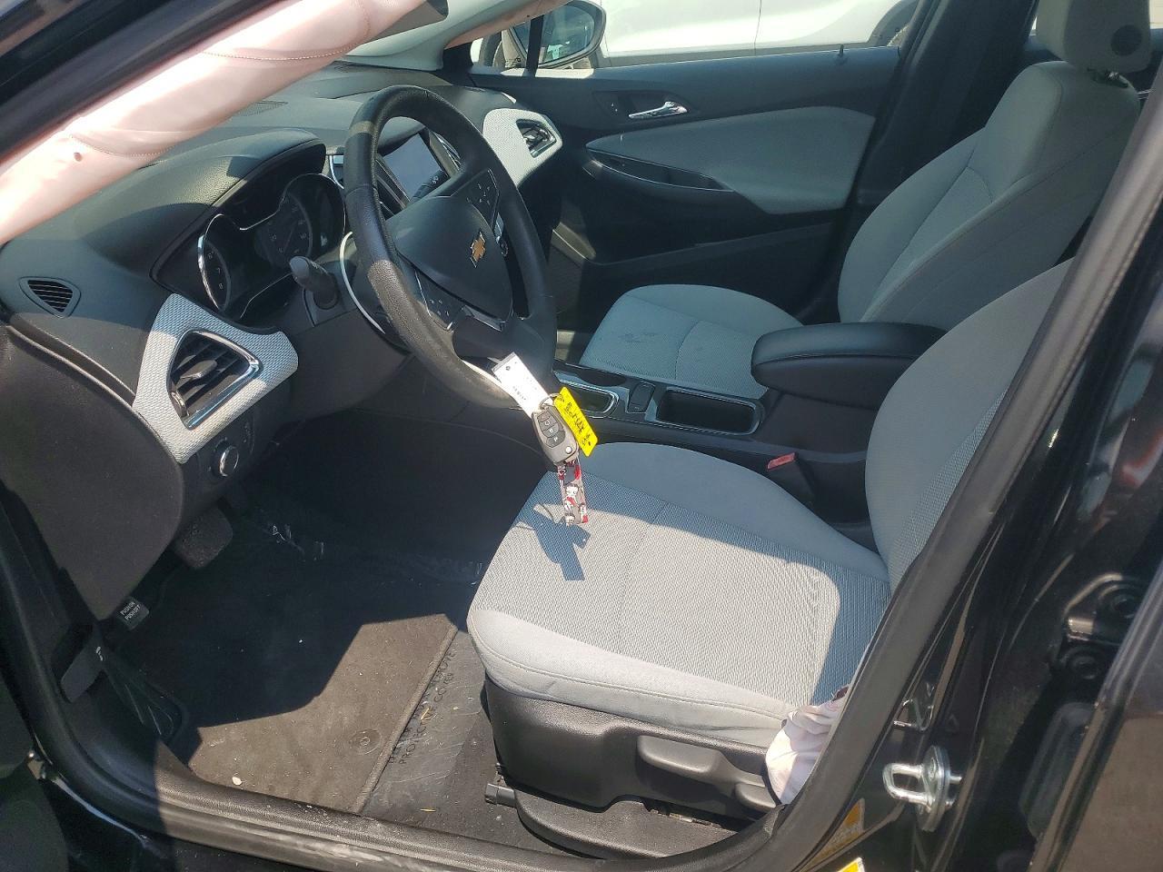 2019 Chevrolet Cruze Ls - Фото 7