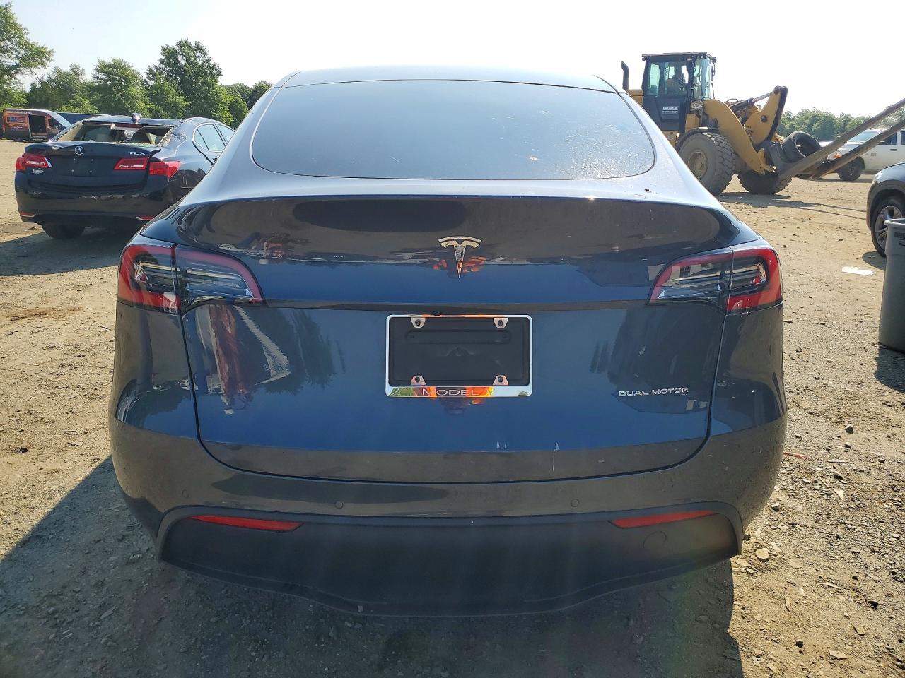 2021 Tesla Model Y - Фото 6