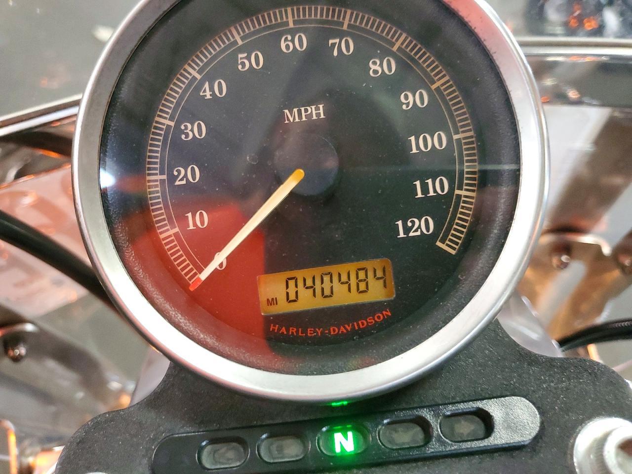 2010 Harley-Davidson Xl883 L - Фото 7