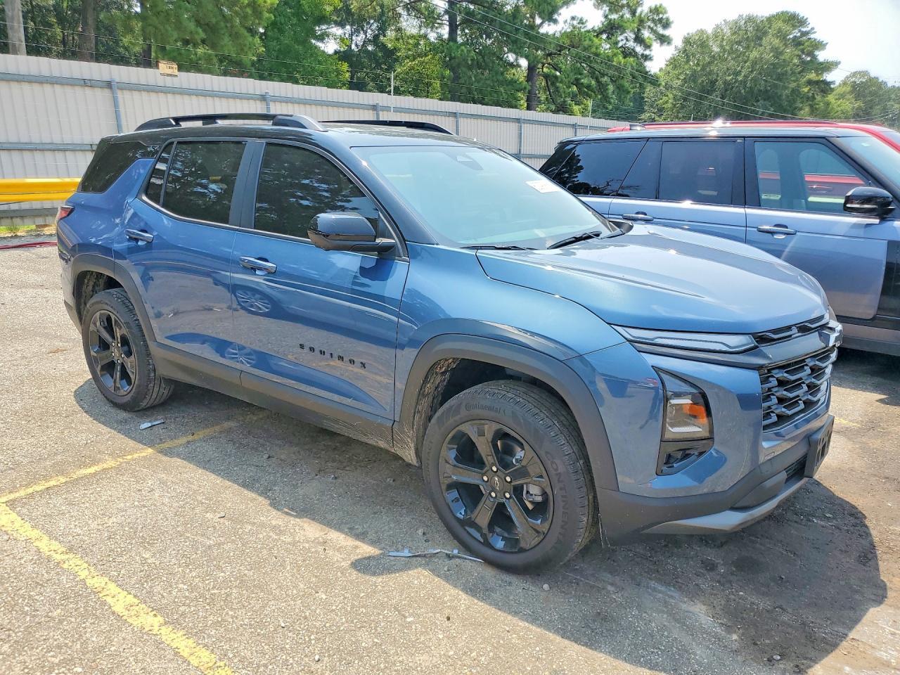 2025 Chevrolet Equinox Lt - Image 4