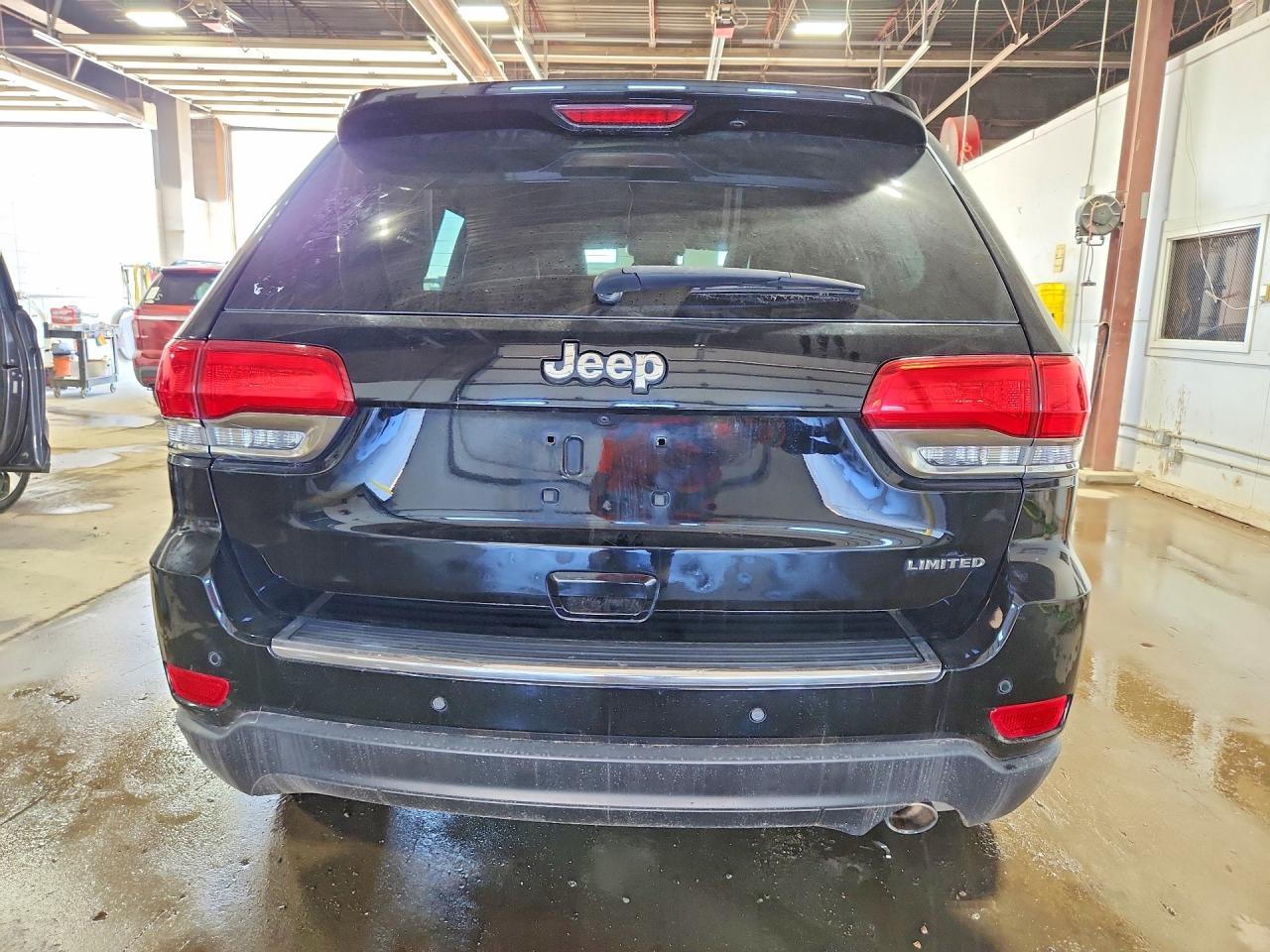 2017 Jeep Grand Cherokee Limited - Image 6
