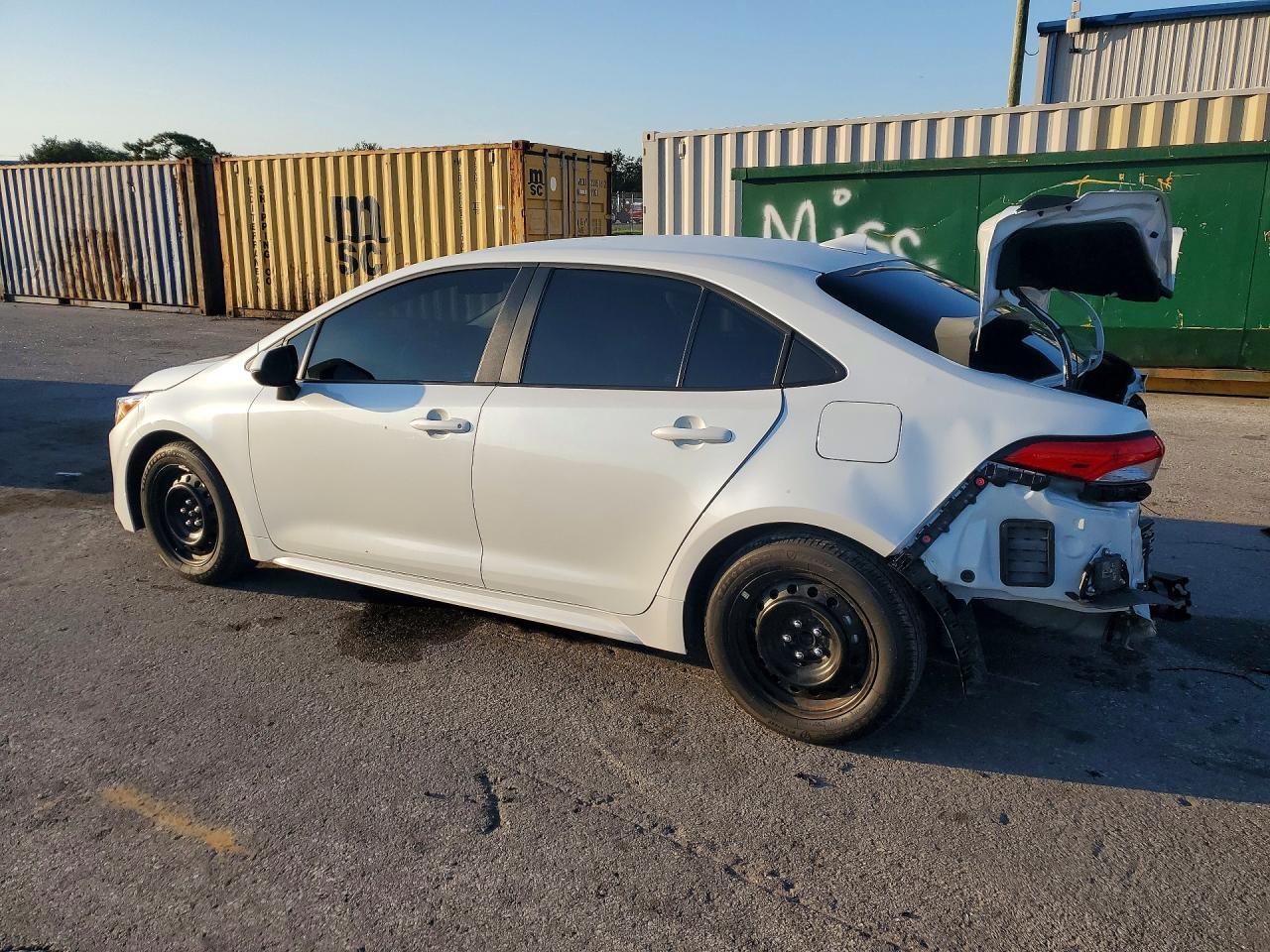 2025 Toyota Corolla Le - Фото 2