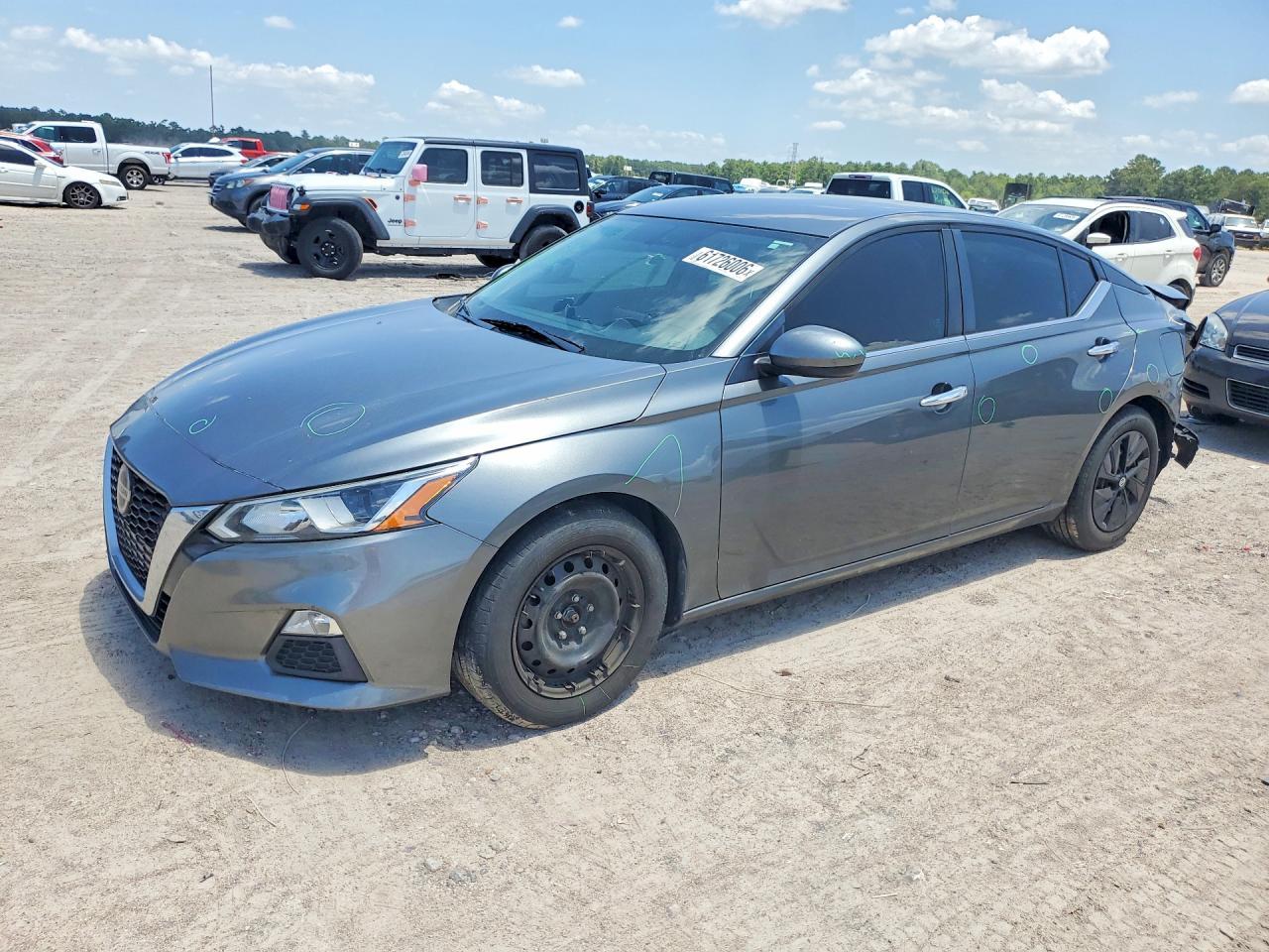 2019 Nissan Altima S